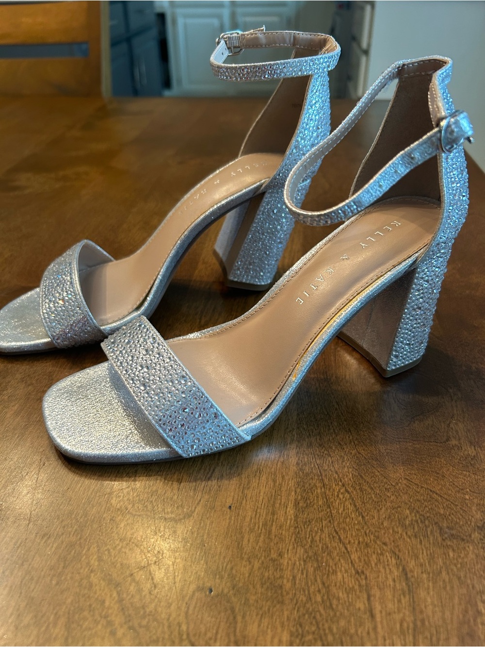 Kelly & Katie Sparkling Silver Block Heel Sandals - Size 6 1/2